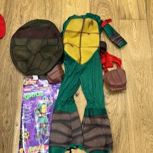 Size 8-10 youth medium teenage mutant ninja turtle costume